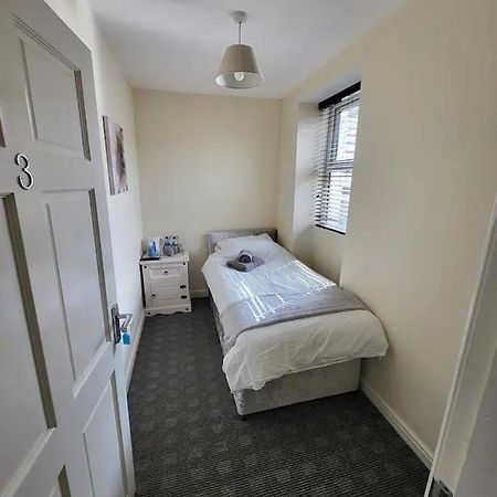 The Dublin Packet - Single Room 2 Holyhead Exterior photo